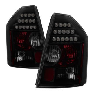 ( xTune ) Chrysler 300C 05-07 ( Will Not Fit 300 / 300 Limited & Touring Edition Models )LED Tail Lights - Black Smoked