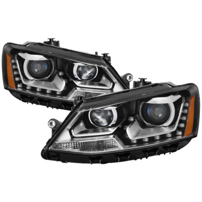 Volkswagen Jetta 11-14 Halogen Model Only ( Not Compatible With Xenon/HID Model )/Only fits sedan models DRL Projector Headlights - Black