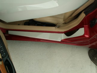 Doorsills Outer Polished Plain No Ribs 2pc |1997-2004 Chevrolet Corvette