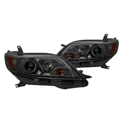 Toyota Sienna 15-19 (SE XE models only) Projector Headlights - Halogen Model Only ( Not Compatible with Xenon/HID Model ) - DRL LED - Low Beam-H7(Included) ; High Beam-H1(Included) ; Signal-7440NA(Included) - Smoke