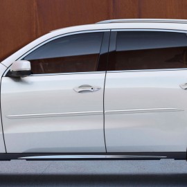 ACURA MDX PAINTED BODY MOLDING